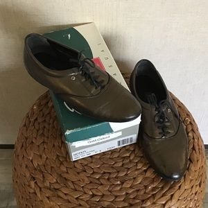 Easy Spirit Motion leather Oxford